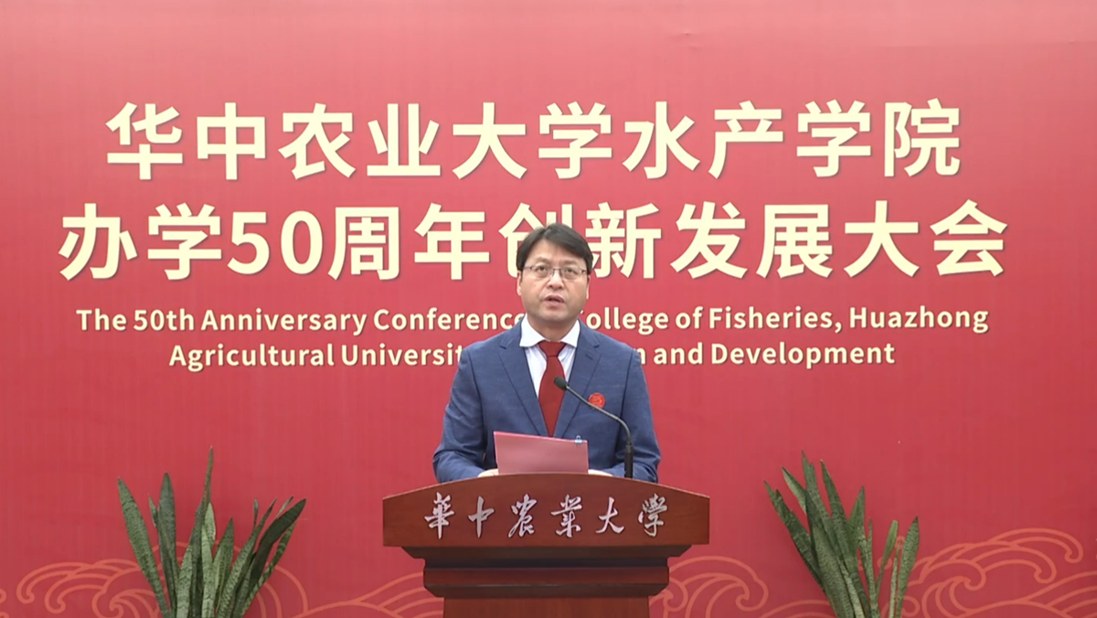 棋牌娱乐
院长张永安致欢迎辞_副本