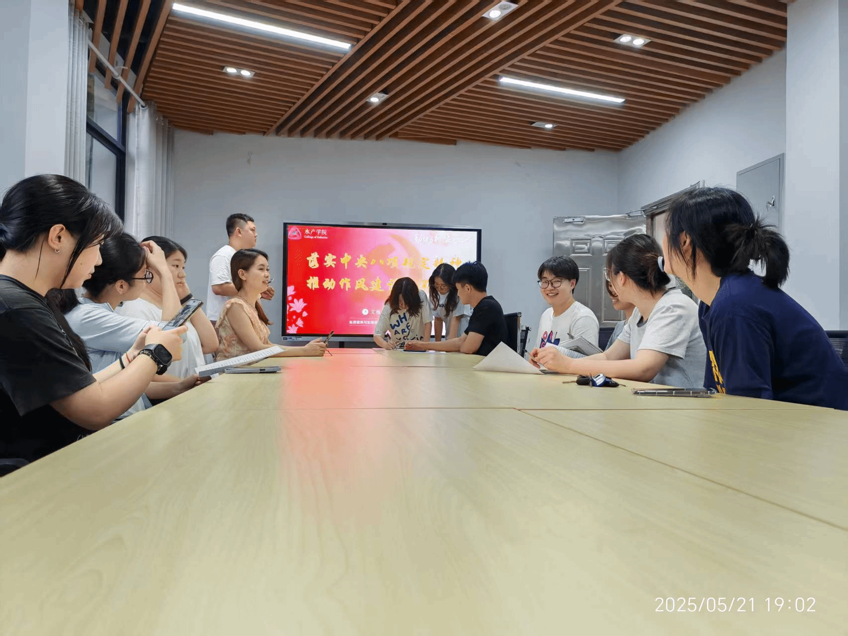 棋牌娱乐